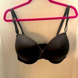Victoria’s Secret Multi-way bra size 36DDD